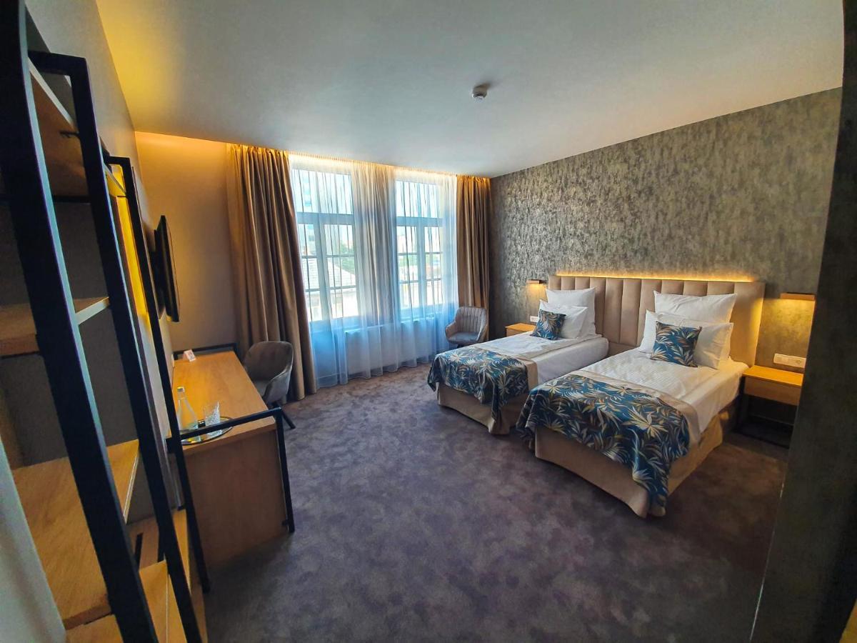 Joyme Hotel Сибиу Екстериор снимка